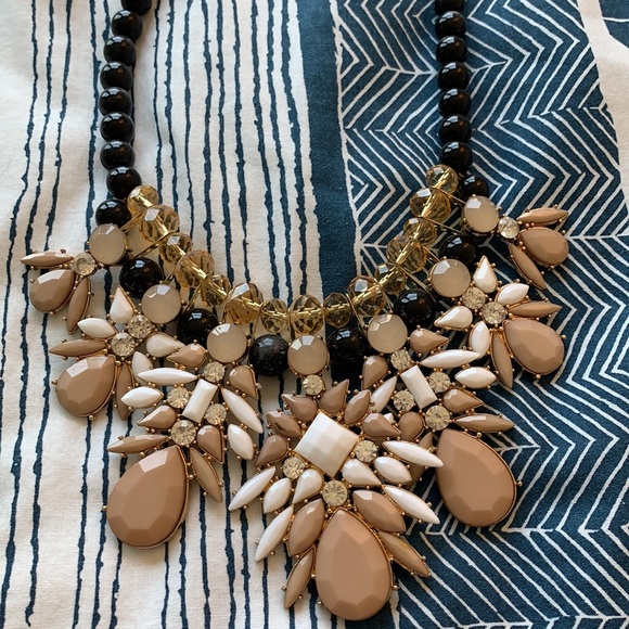 Statement necklaces bundle #2 - Picture 3 of 3